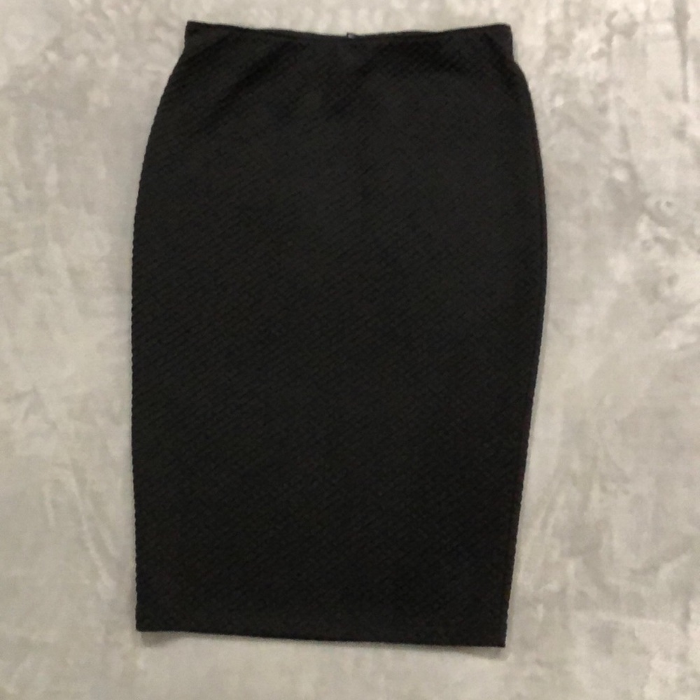 Black straight skirt